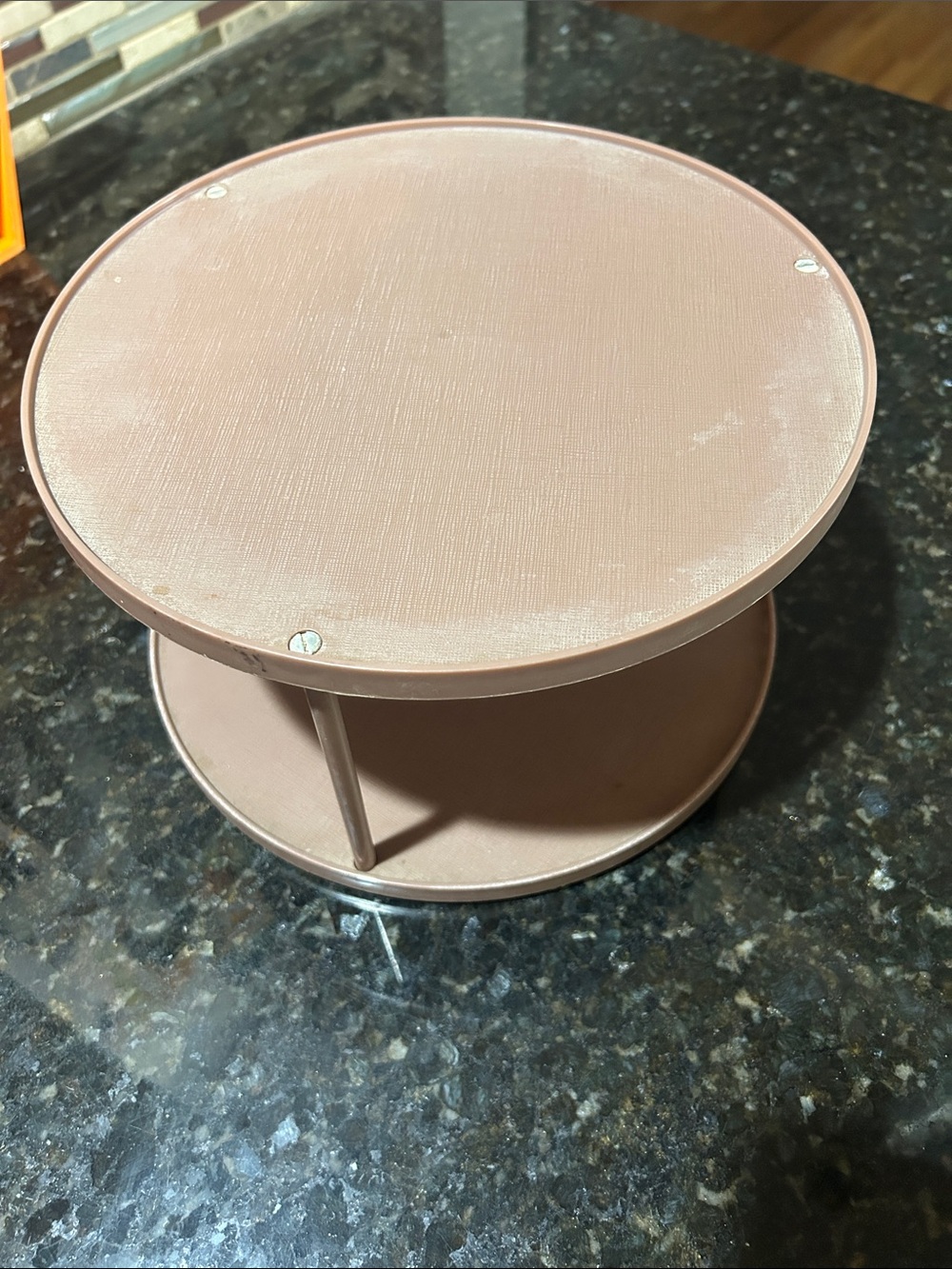 vintage Rubbermaid Two-Tier Round Organizer - lazy suzan brown